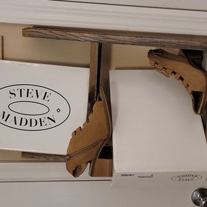 Steve Madden tan suede sanals